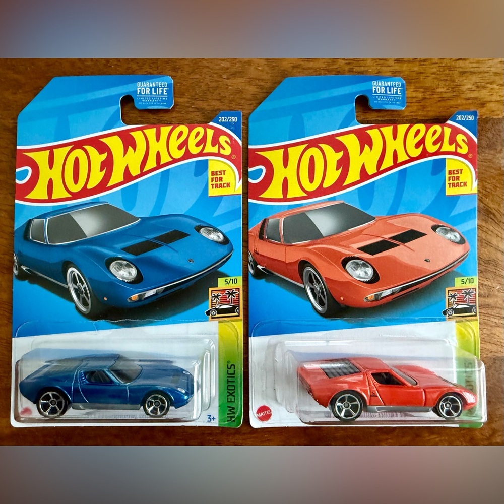Hot Wheels Lamborghini Miura SV - Set of 2 - Orange and Blue